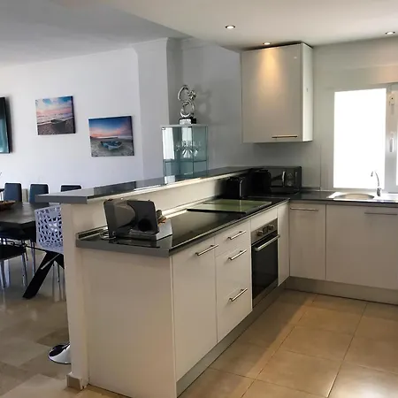 Mary Apartment Estepona